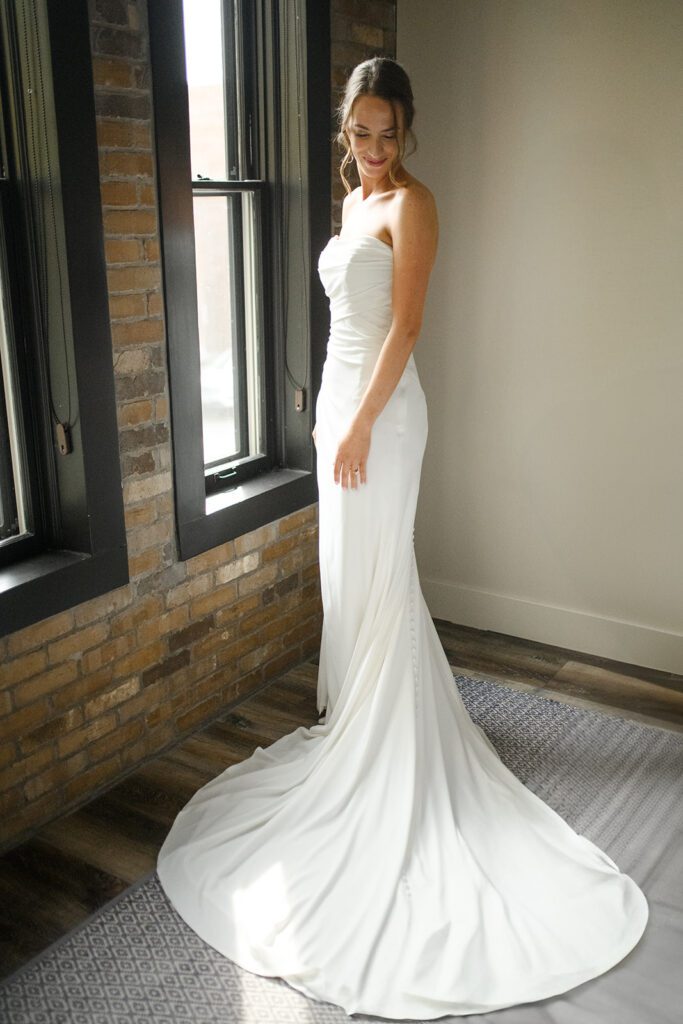 Getting ready photos at Camp Fire Minnesota wedding venue